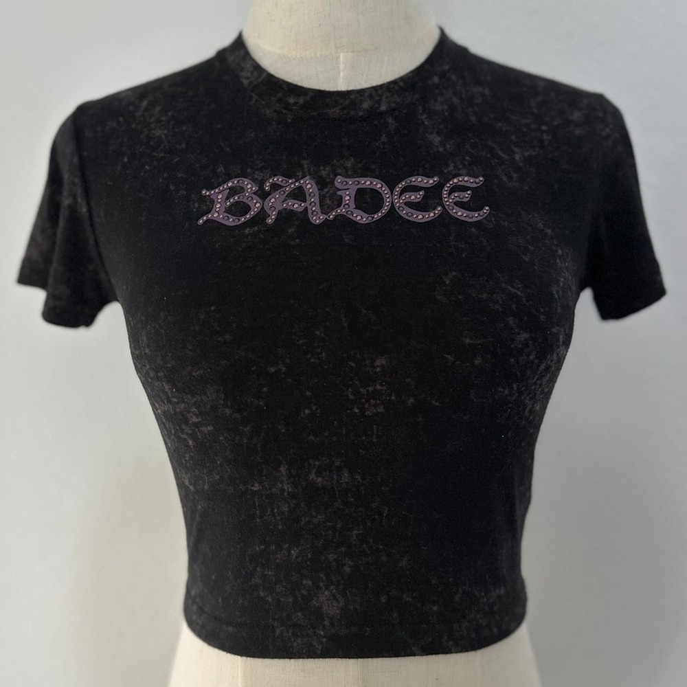 Badee Crop Top‎ Baby Tee Womens Small Black Acid Wash Studded Logo Y2K Grunge